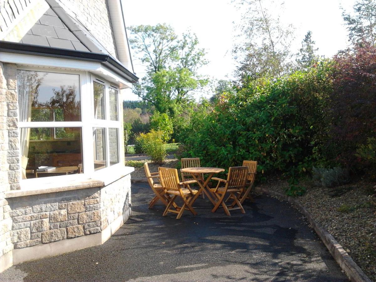 Dillon'S Cottage Monneill Екстер'єр фото